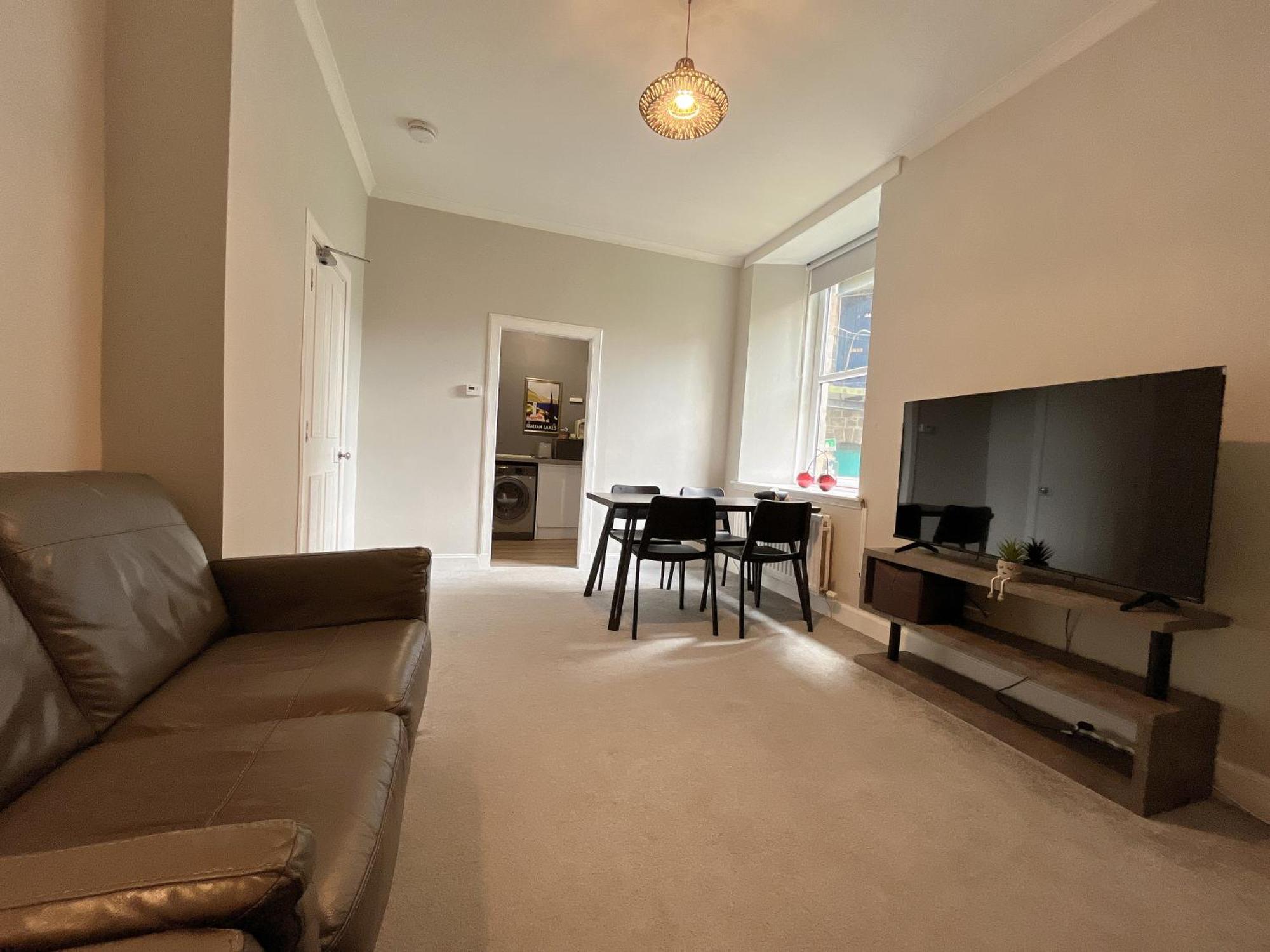 Two Bed Apartment Единбург Екстер'єр фото