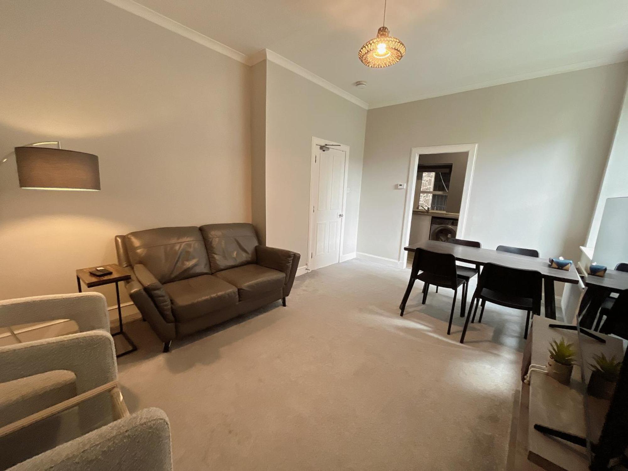 Two Bed Apartment Единбург Екстер'єр фото
