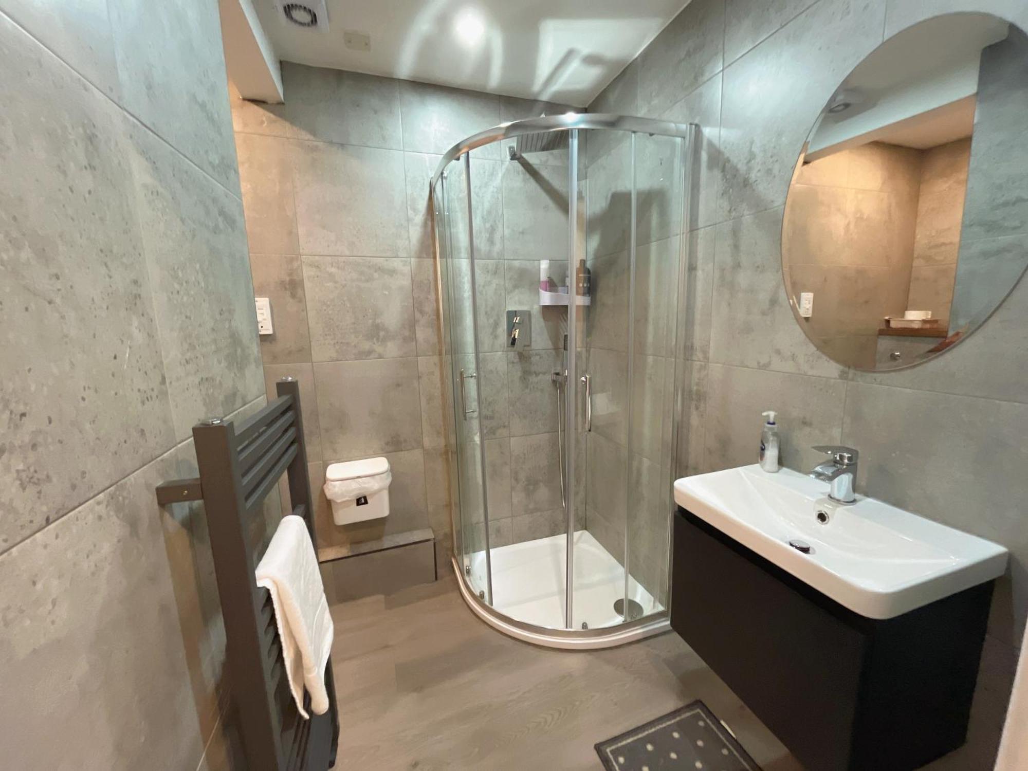 Two Bed Apartment Единбург Екстер'єр фото